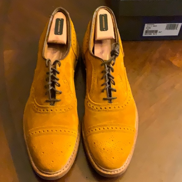 Allen Edmonds Strandmok Cap-toe Oxford with Dainite Rubber Sole - Picture 2 of 11